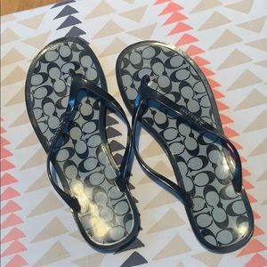 Coach flip flops size 7